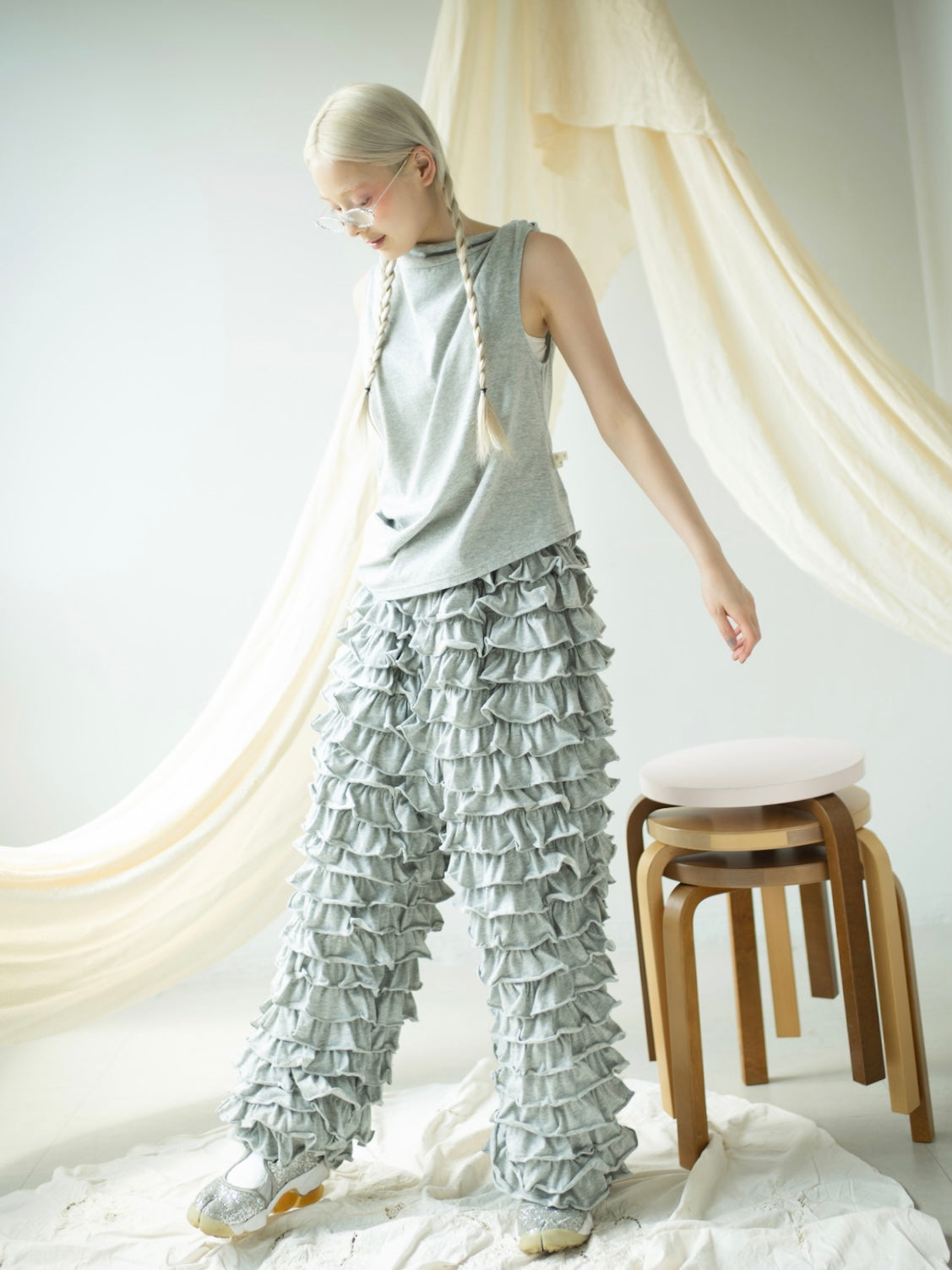 FRILL CUTSAW LONGPANTS