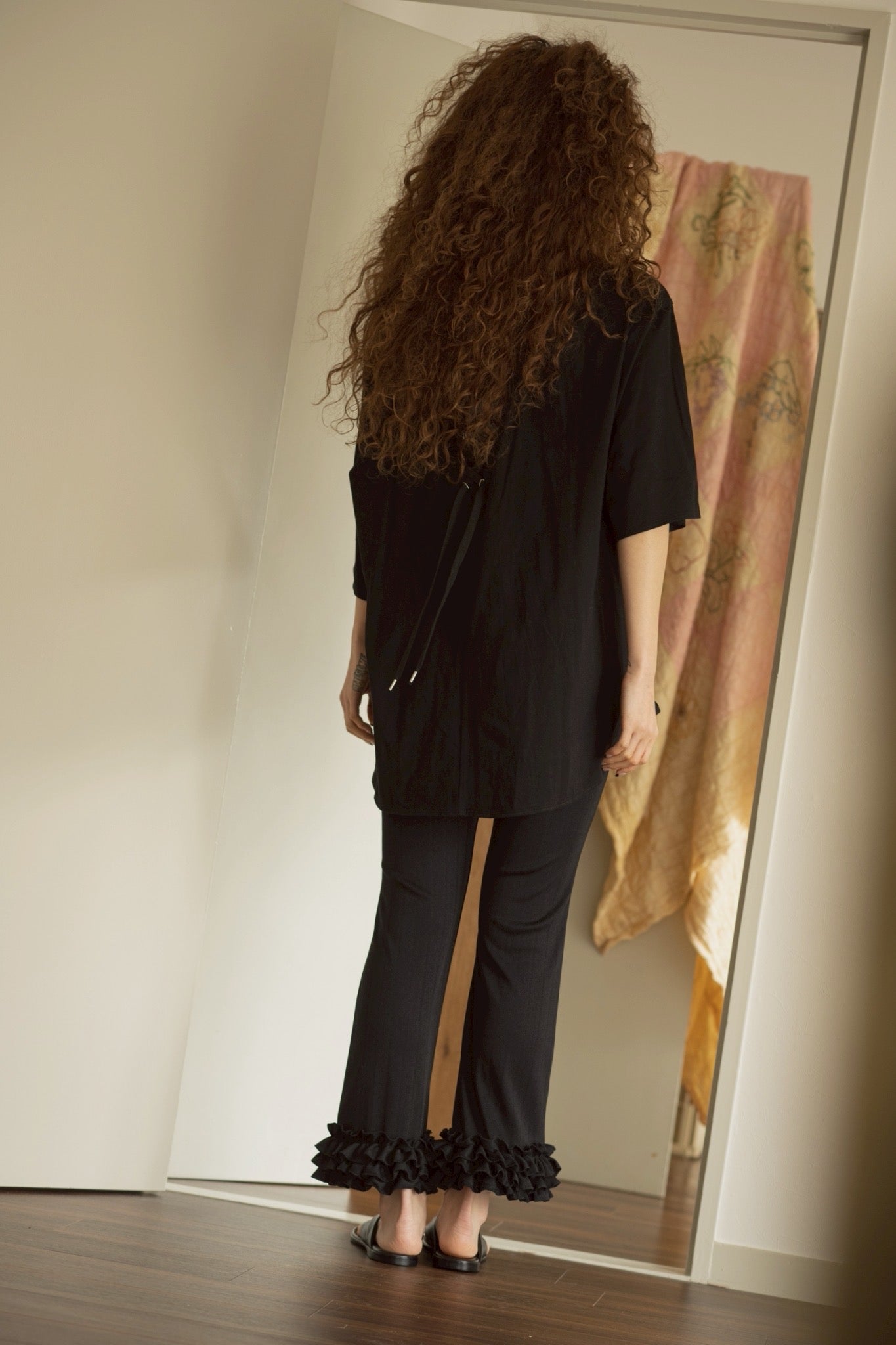 LOOSE LACE-UP BACK T-SHIRT