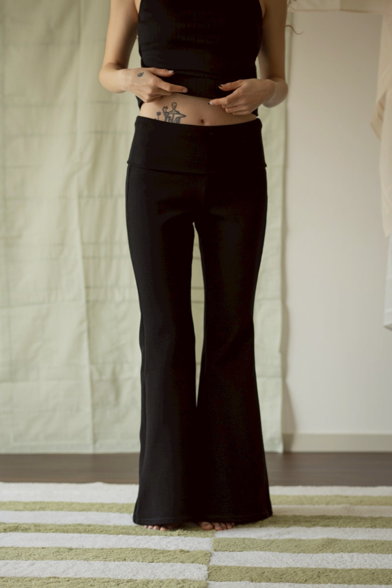 STRETCH HIGH-WAIST FLARE PANTS