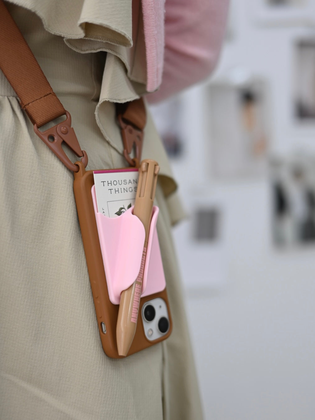 MAKEUP PEN HOLDER